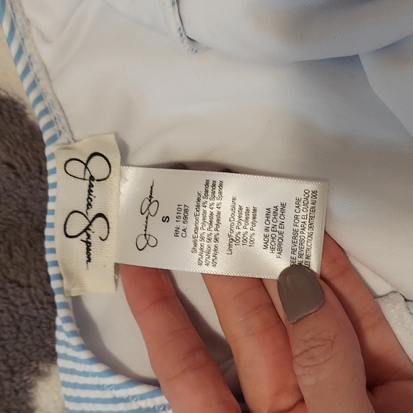 SOLD*NEW*Jessica Simpson 1pc swimsuit striped w scalloped bust - Picture 5 of 10